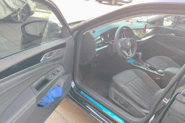 Used Volkswagen Passat 2024 380TSI Starry Dragon Edition Driver Seat