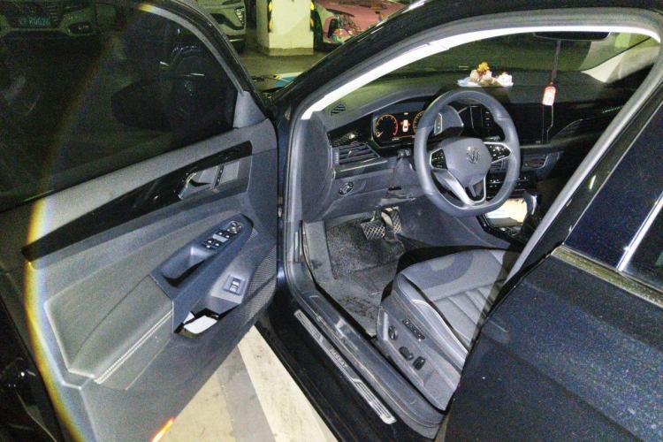Used Volkswagen Passat 2024 380TSI Starry Elite Edition Driver Seat