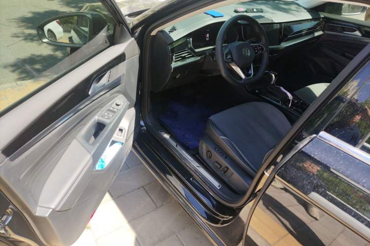 Used Volkswagen Passat 2024 380TSI Starry Dragon Edition Driver Seat