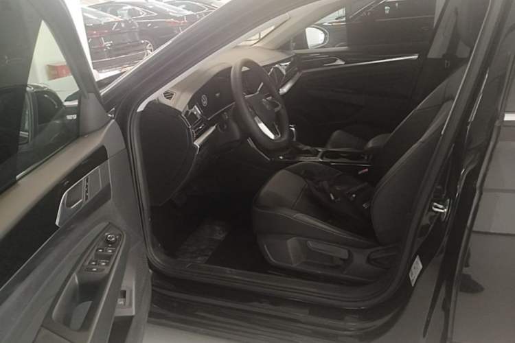 Used Volkswagen Passat 2024 280TSI Business Edition Driver Seat