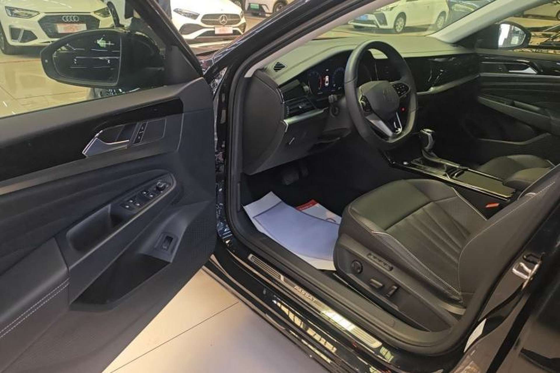 Used Volkswagen Passat 2024 330TSI Starry Elite Edition Driver Seat