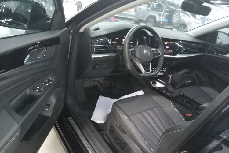 Used Volkswagen Passat 2024 380TSI Starry Elite Edition Driver Seat