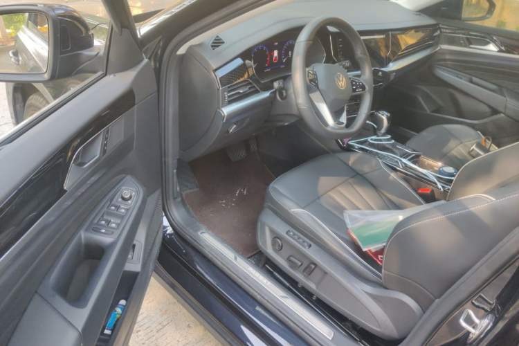 Used Volkswagen Passat 2024 380TSI Starry Luxury Edition Driver Seat