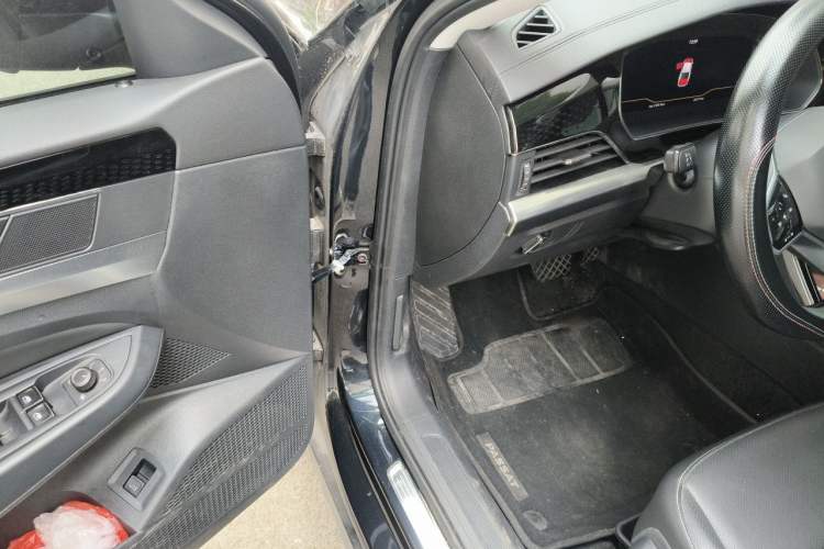 Used Volkswagen Passat 2024 380TSI Starry Dragon Edition Driver Seat