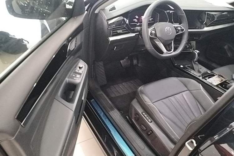 Used Volkswagen Passat 2024 380TSI Starry Elite Edition Driver Seat