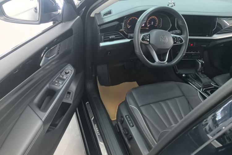 Used Volkswagen Passat 2024 330TSI Starry Elite Edition Driver Seat