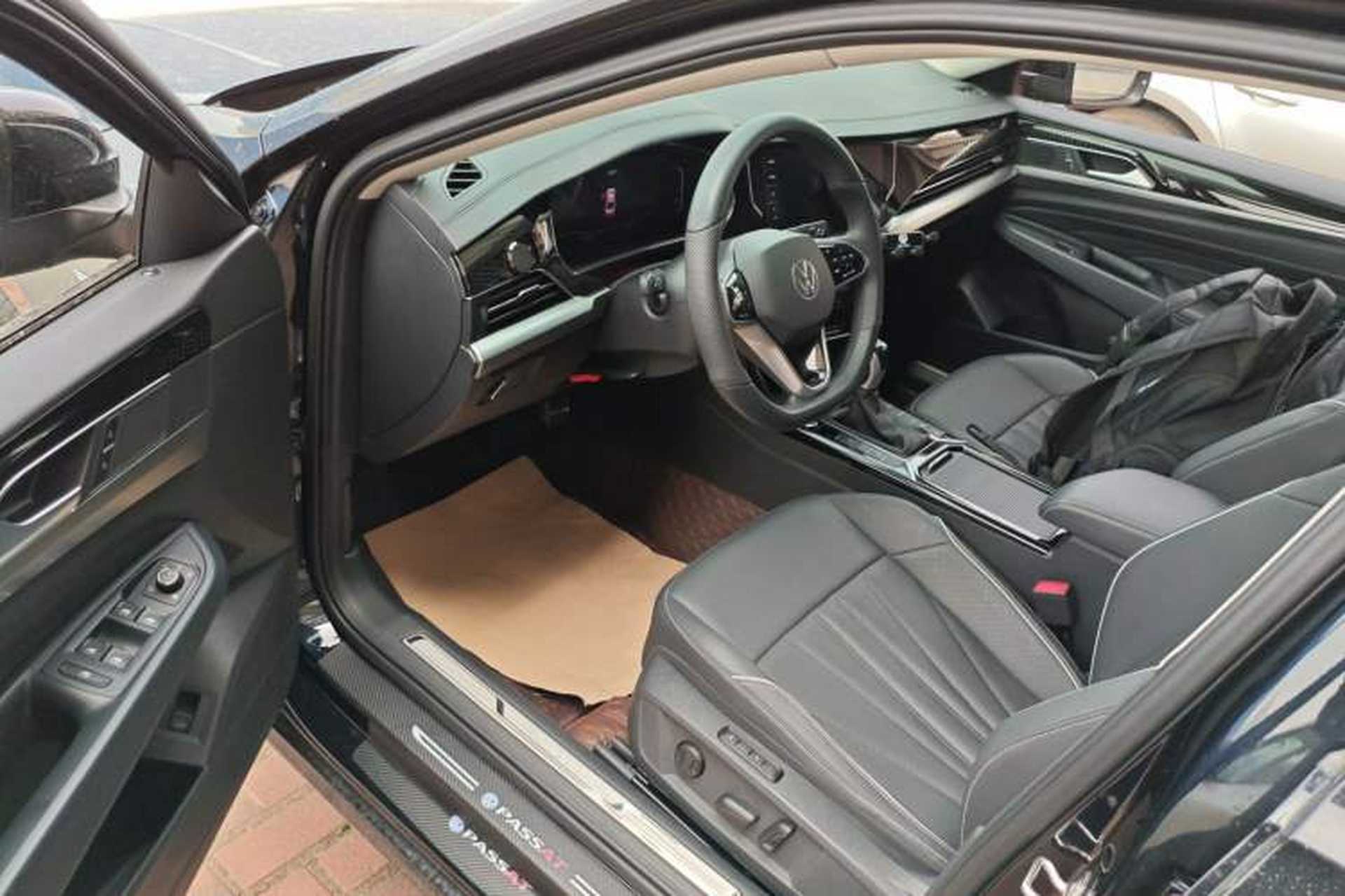 Used Volkswagen Passat 2024 380TSI Starry Luxury Edition Driver Seat