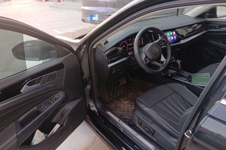 Used Volkswagen Passat 2024 380TSI Dragon Glory Edition Driver Seat