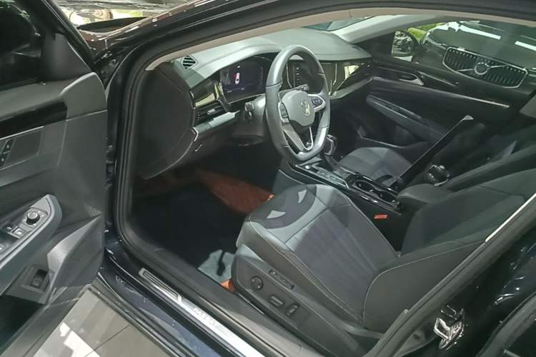 Used Volkswagen Passat 2024 330TSI Starry Elite Edition Driver Seat