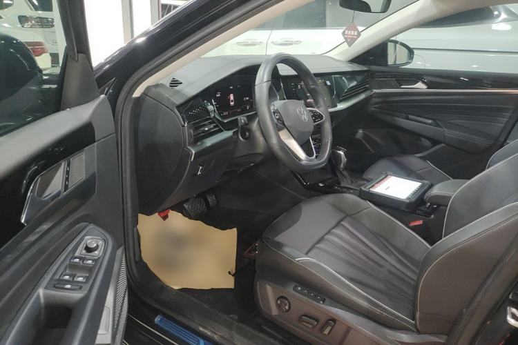 Used Volkswagen Passat 2024 330TSI Starry Elite Edition Driver Seat
