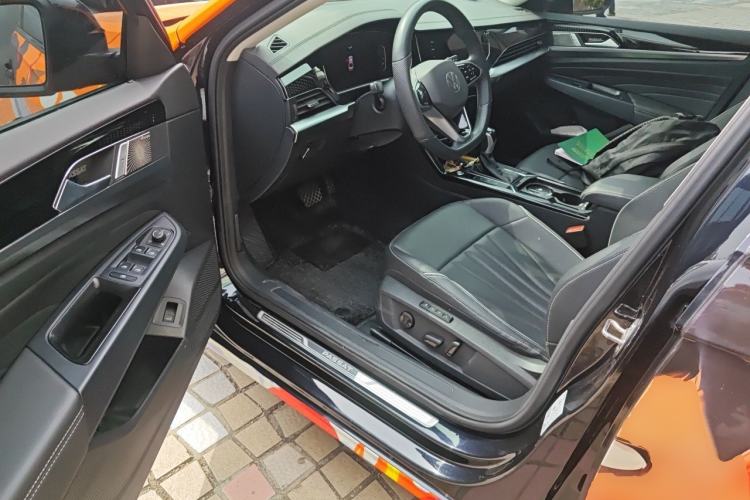 Used Volkswagen Passat 2024 380TSI Starry Elite Edition Driver Seat