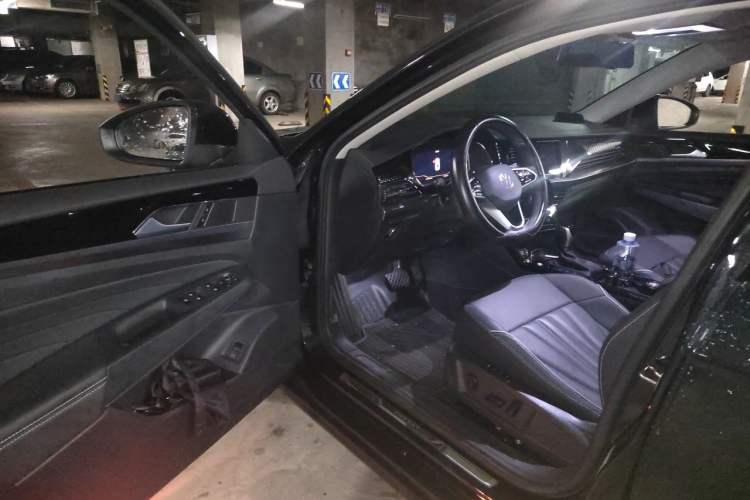 Used Volkswagen Passat 2024 380TSI Starry Dragon Edition Driver Seat