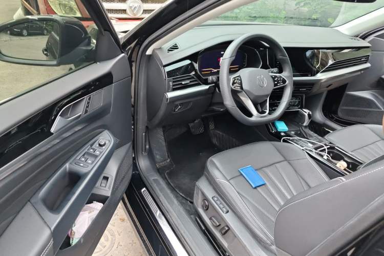 Used Volkswagen Passat 2024 330TSI Starry Elite Edition Driver Seat