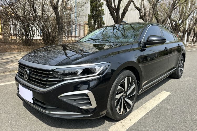 Used Volkswagen Passat 2024 380TSI Dragon Edition Guazi used car, China used car export, Used car for sale, Used  cars, Cheapest cars for sale