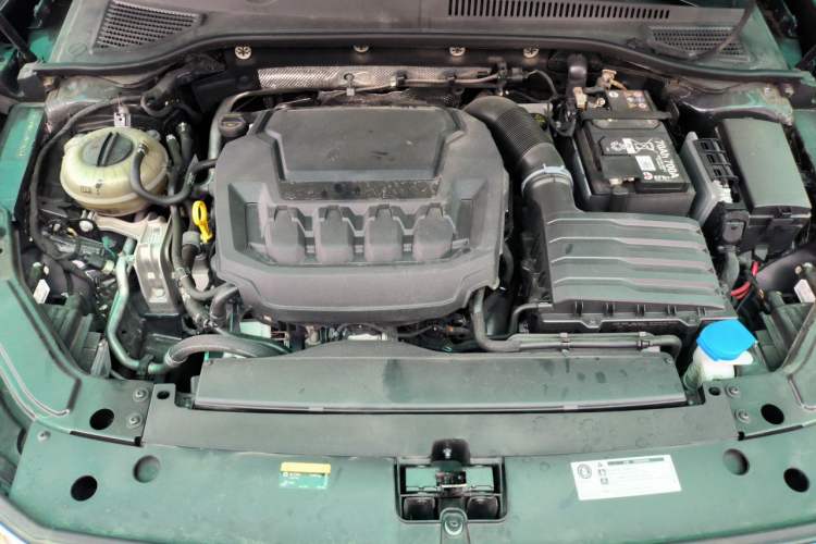 Used Volkswagen Passat 2024 380TSI Starry Dragon Edition Engine Bay
