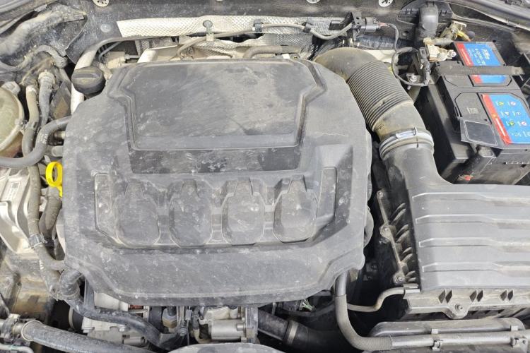 Used Volkswagen Passat 2024 380TSI Starry Dragon Edition Engine Bay