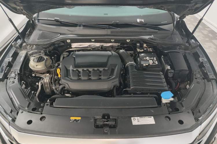 Used Volkswagen Passat 2024 380TSI Elite Edition Engine Bay
