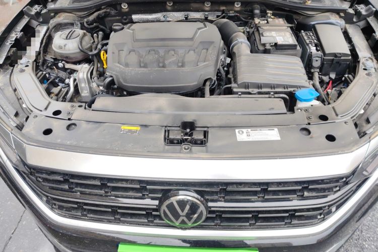Used Volkswagen Passat 2024 380TSI Dragon Glory Edition Engine Bay