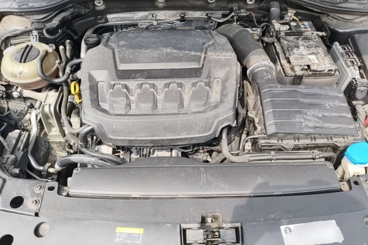 Used Volkswagen Passat 2024 380TSI Dragon Glory Edition Engine Bay