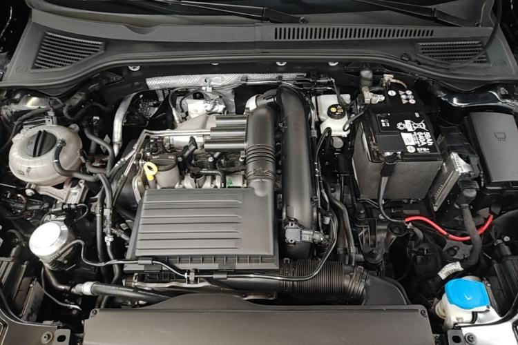 Used Volkswagen Passat 2024 280TSI Business Edition Engine Bay