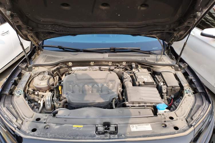 Used Volkswagen Passat 2024 330TSI Starry Elite Edition Engine Bay