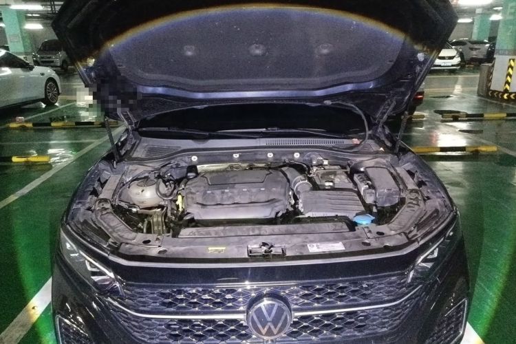 Used Volkswagen Passat 2024 380TSI Starry Luxury Edition Engine Bay