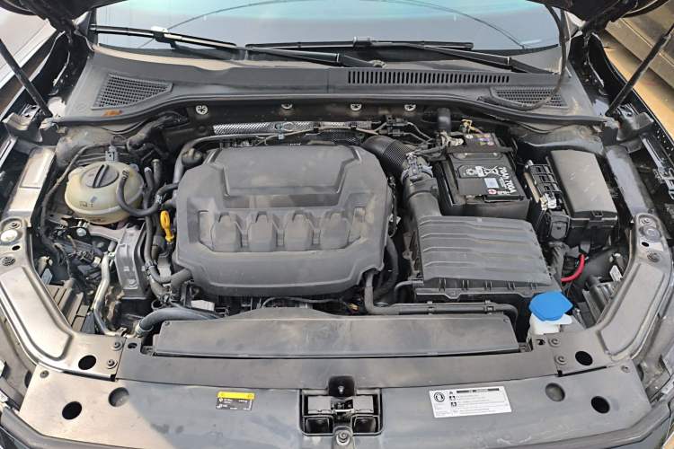 Used Volkswagen Passat 2024 330TSI Starry Elite Edition Engine Bay