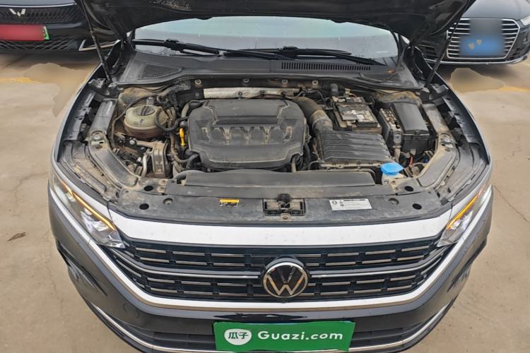 Used Volkswagen Passat 2024 380TSI Luxury Edition Engine Bay