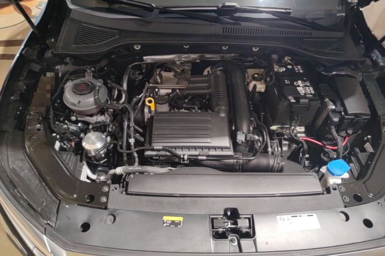 Used Volkswagen Passat 2024 280TSI Business Edition Engine Bay
