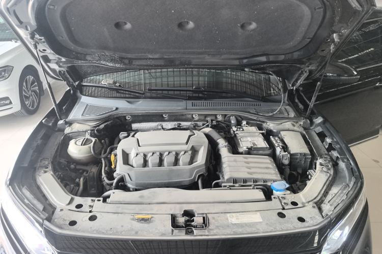 Used Volkswagen Passat 2024 380TSI Starry Luxury Edition Engine Bay