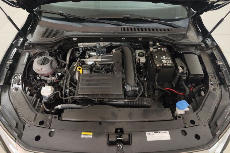 Used Volkswagen Passat 2024 280TSI Business Edition Engine Bay