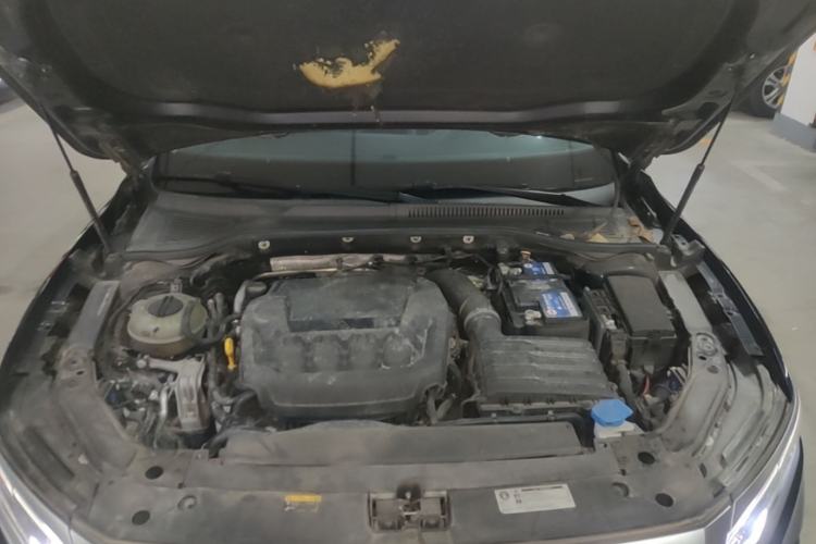 Used Volkswagen Passat 2024 380TSI Luxury Edition Engine Bay