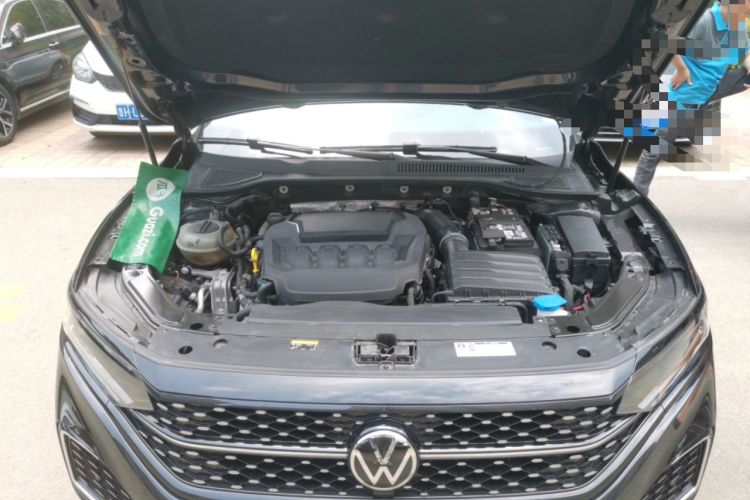 Used Volkswagen Passat 2024 380TSI Starry Dragon Edition Engine Bay