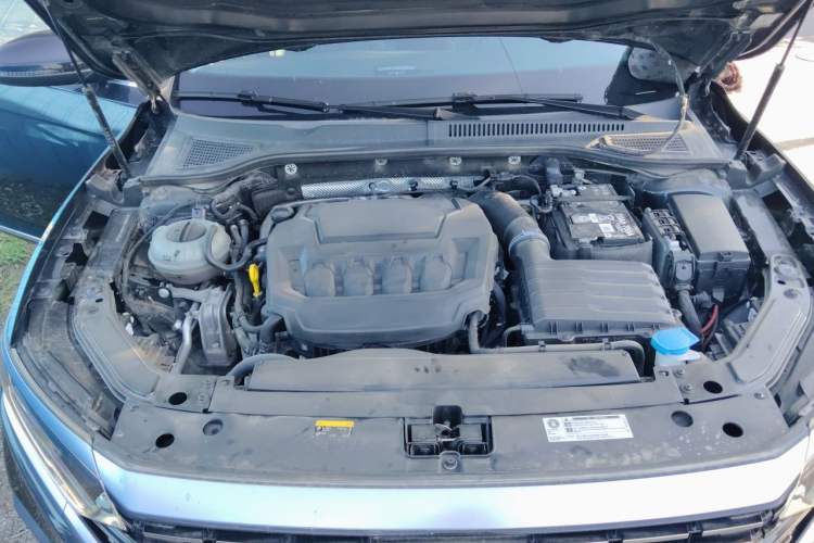 Used Volkswagen Passat 2024 380TSI Elite Edition Engine Bay