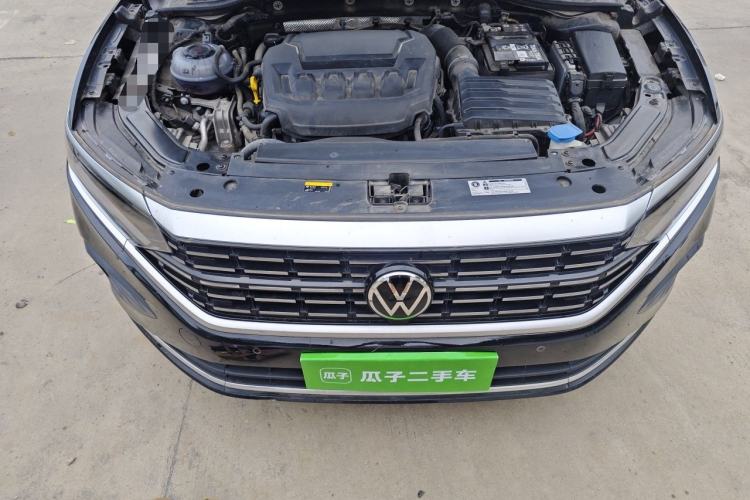 Used Volkswagen Passat 2024 380TSI Dragon Edition Engine Bay