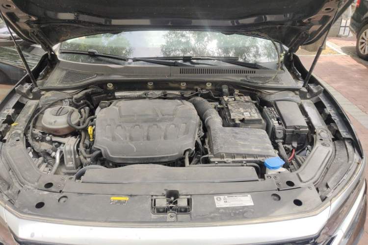 Used Volkswagen Passat 2024 380TSI Elite Edition Engine Bay