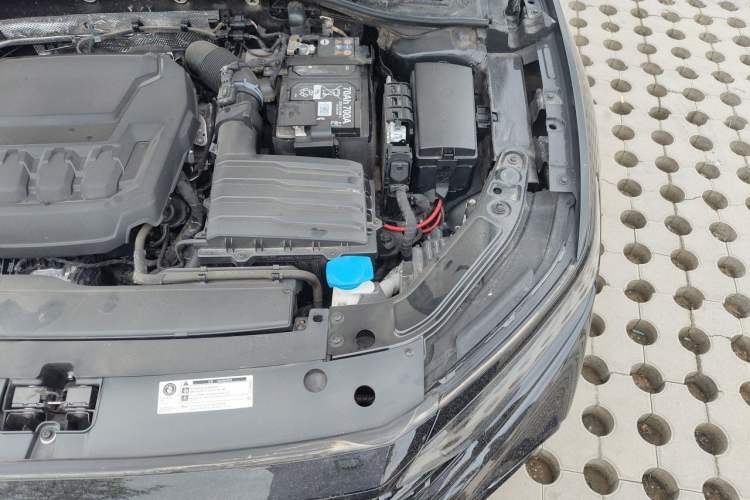 Used Volkswagen Passat 2024 330TSI Starry Elite Edition Engine Bay Left