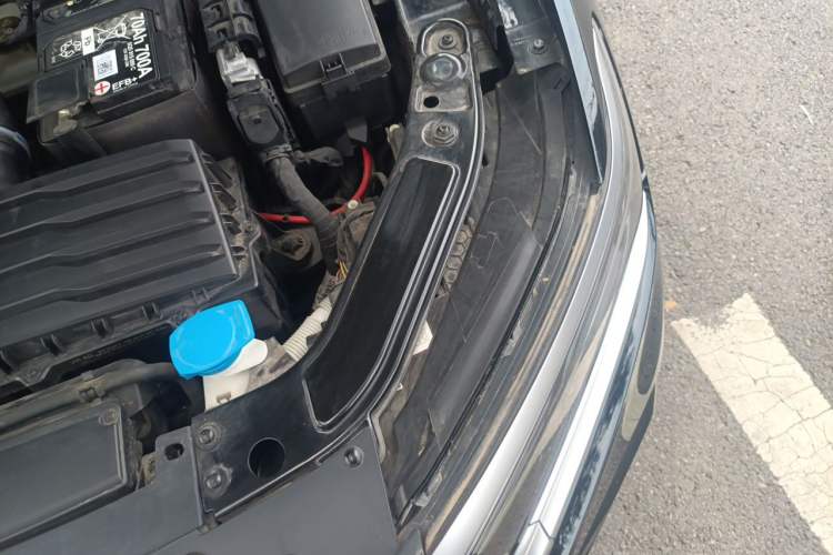 Used Volkswagen Passat 2024 380TSI Flagship Edition Engine Bay Left
