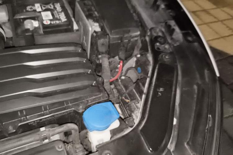 Used Volkswagen Passat 2024 380TSI Luxury Edition Engine Bay Left
