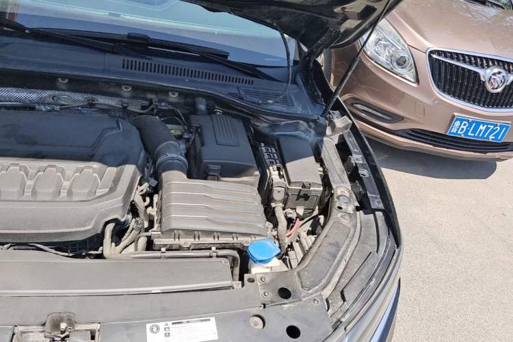 Used Volkswagen Passat 2024 380TSI Dragon Edition Engine Bay Left
