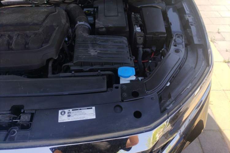 Used Volkswagen Passat 2024 380TSI Starry Dragon Edition Engine Bay Left