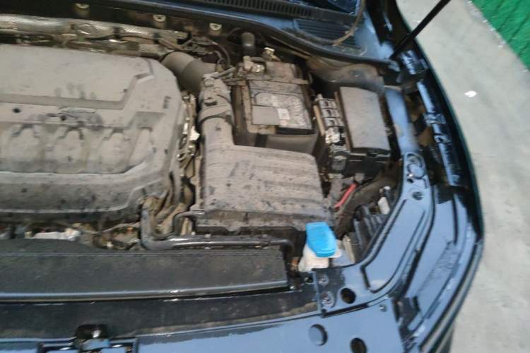 Used Volkswagen Passat 2024 330TSI Starry Elite Edition Engine Bay Left