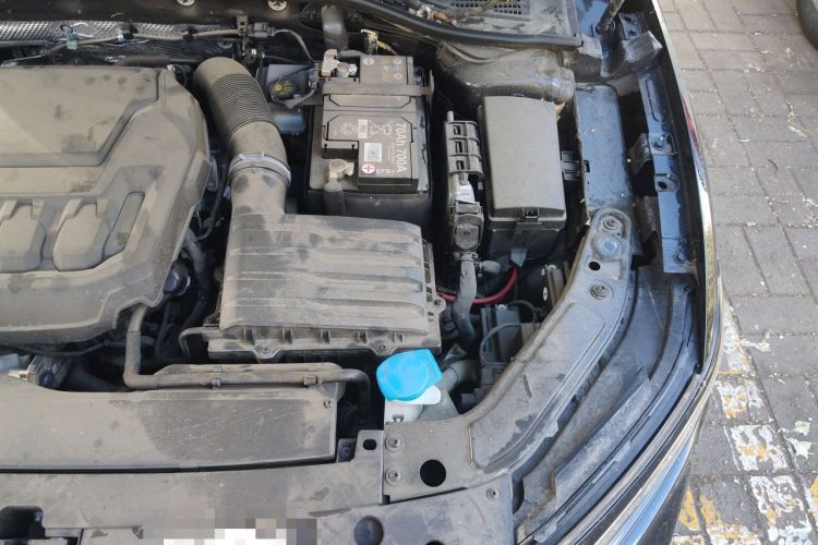 Used Volkswagen Passat 2024 380TSI Dragon Glory Edition Engine Bay Left