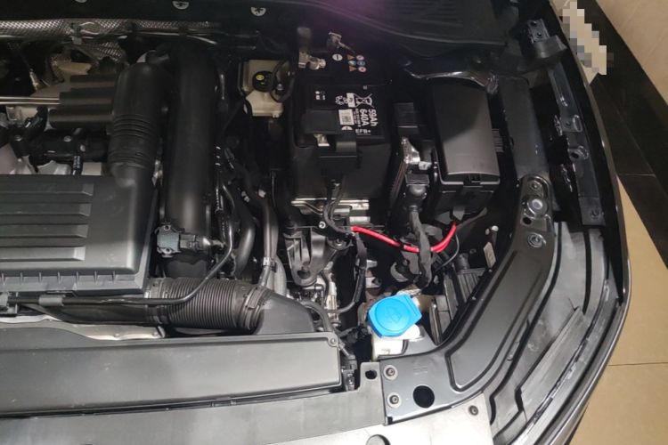 Used Volkswagen Passat 2024 280TSI Business Edition Engine Bay Left
