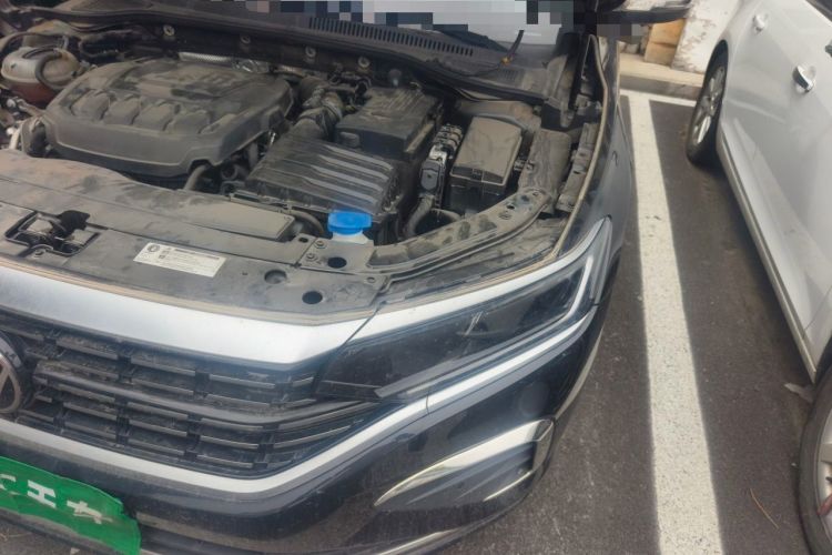 Used Volkswagen Passat 2024 330TSI Elite Edition Engine Bay Left