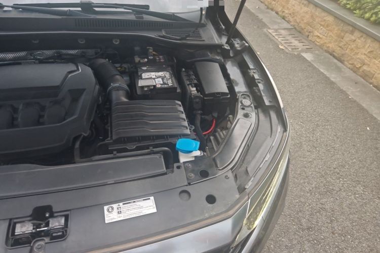 Used Volkswagen Passat 2024 380TSI Elite Edition Engine Bay Left
