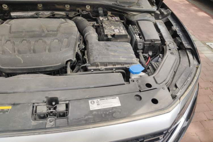 Used Volkswagen Passat 2024 380TSI Elite Edition Engine Bay Left