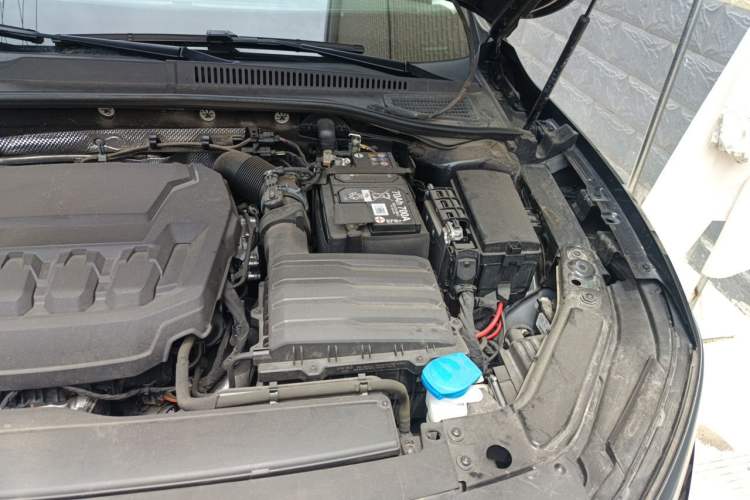Used Volkswagen Passat 2024 330TSI Elite Edition Engine Bay Left