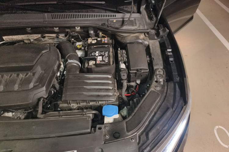 Used Volkswagen Passat 2024 380TSI Elite Edition Engine Bay Left