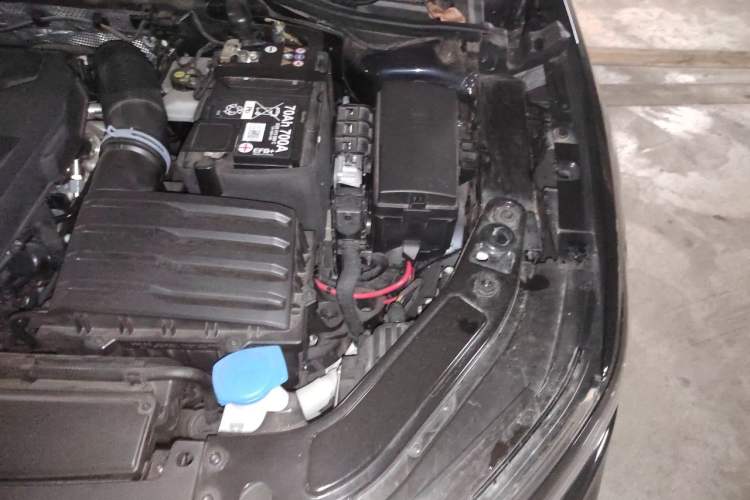 Used Volkswagen Passat 2024 380TSI Starry Dragon Edition Engine Bay Left